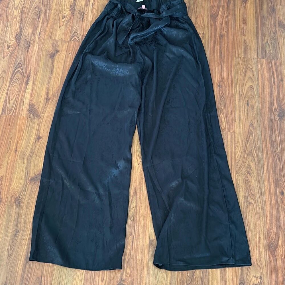 Vintage J.Crew Wide leg jeans. Size 2